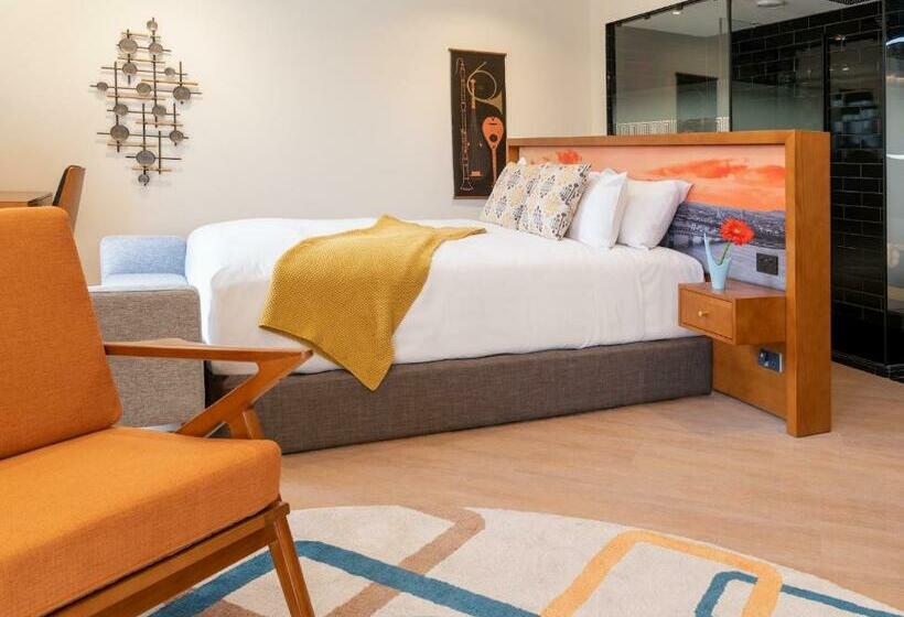 キングサイズベッドのスーペリアルーム, Ohtel Auckland