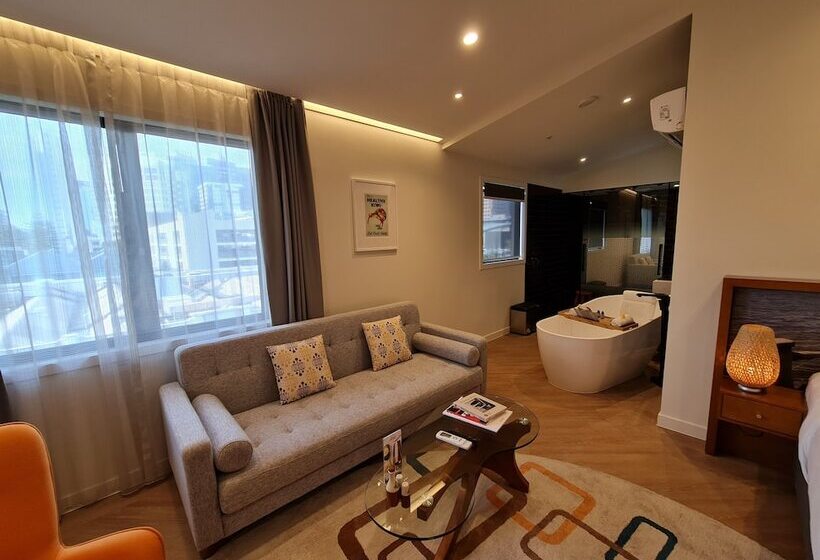 プレミアムスイート, Ohtel Auckland