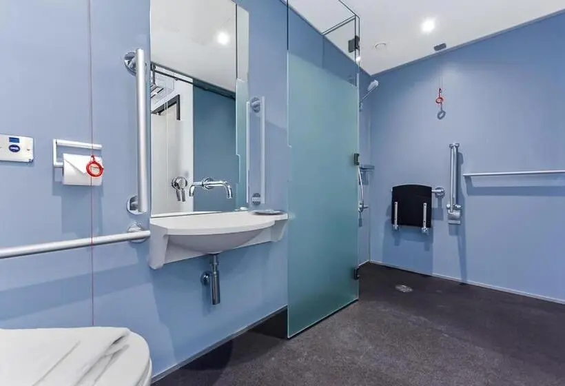 اتاق استاندارد برای معلولان, The Z Hotel Strand