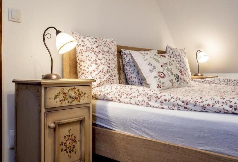 スーペリアースイート, Casa Schmidt