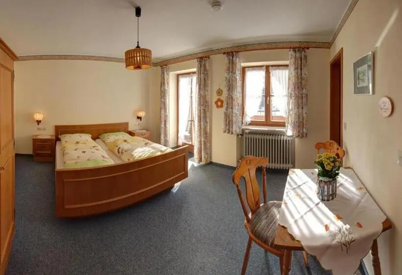 スタンダードルーム, Gästehaus Sterrhäusl   Chiemgau Karte
