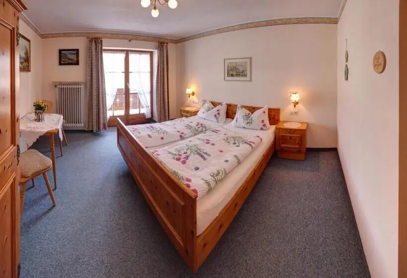 エコノミールーム, Gästehaus Sterrhäusl   Chiemgau Karte