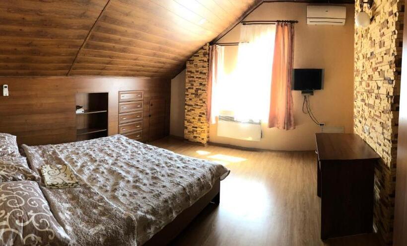 חדר סטנדרט טריפל חדר רחצה חיצוני, Villa Costa