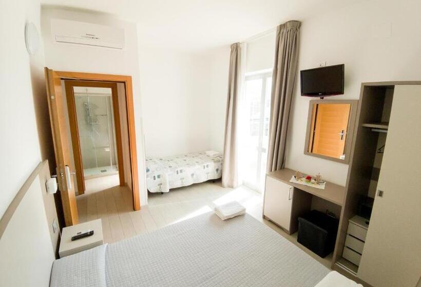 Camera Familiare, Capitano