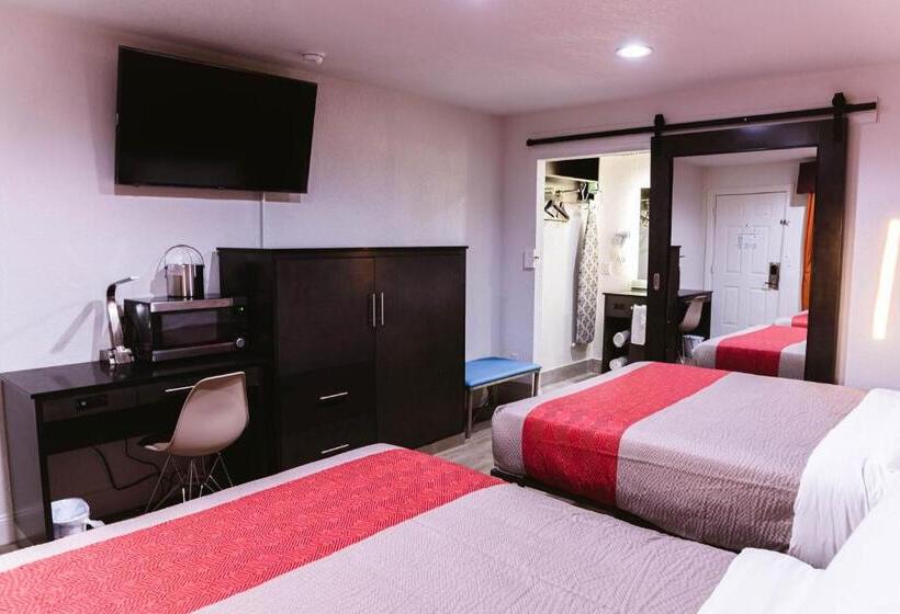 Номер Стандарт, Motel 6 Bellville, Oh