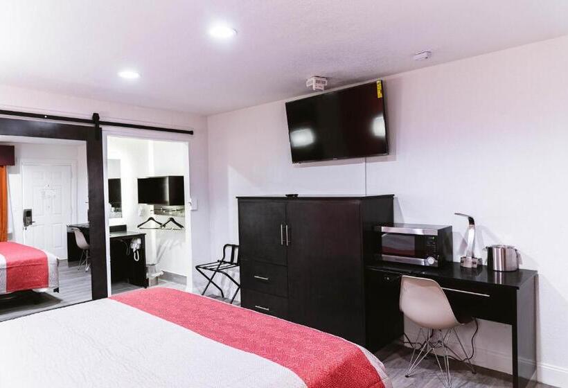 غرفة قياسية لذوى الاحتياجات الخاصة, Motel 6 Bellville, Oh