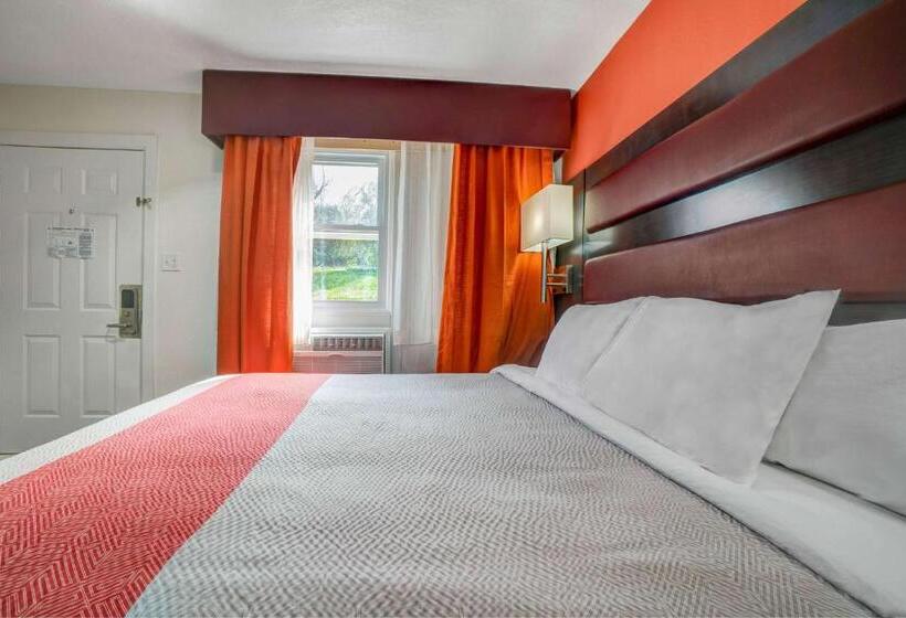 غرفة قياسية سرير كينج, Motel 6 Bellville, Oh