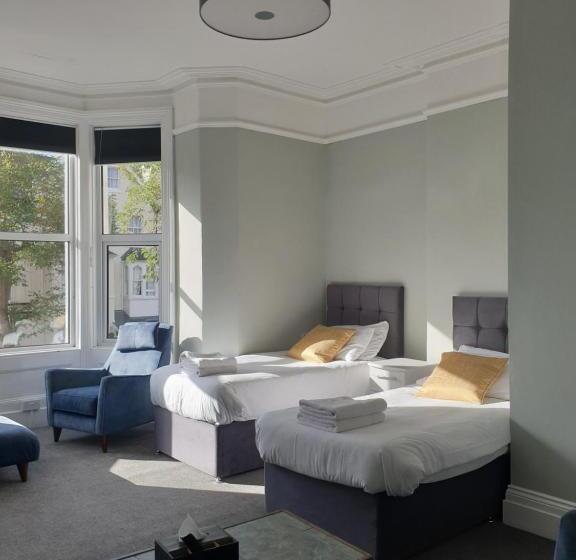 Family Suite, No 27 Chapel Street Guest House