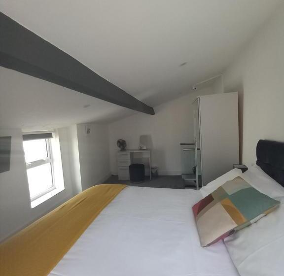 غرفة سوبيريور عائلية, No 27 Chapel Street Guest House