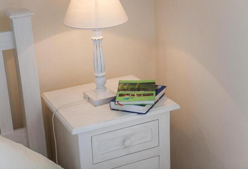 Номер Стандарт, Weingut & Gästehaus Giwergreif