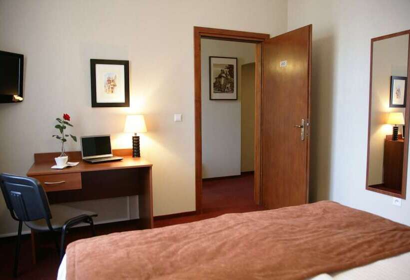 スタンダードトリプルルーム, Aparthotel Globus Kraków