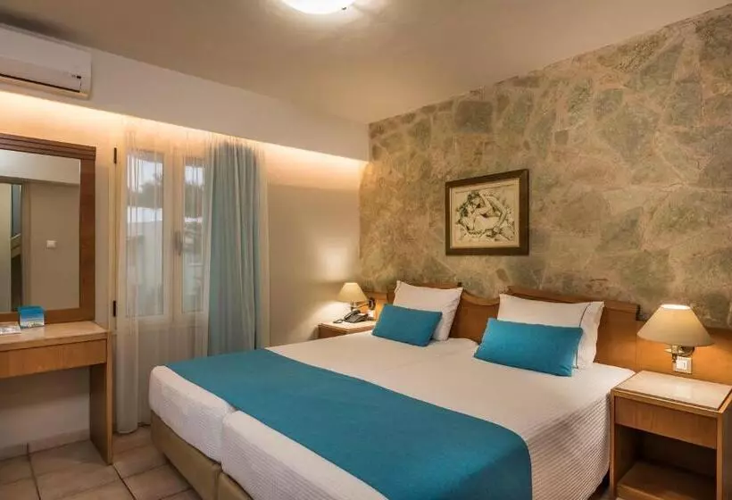 سوییت, Elotis Suites
