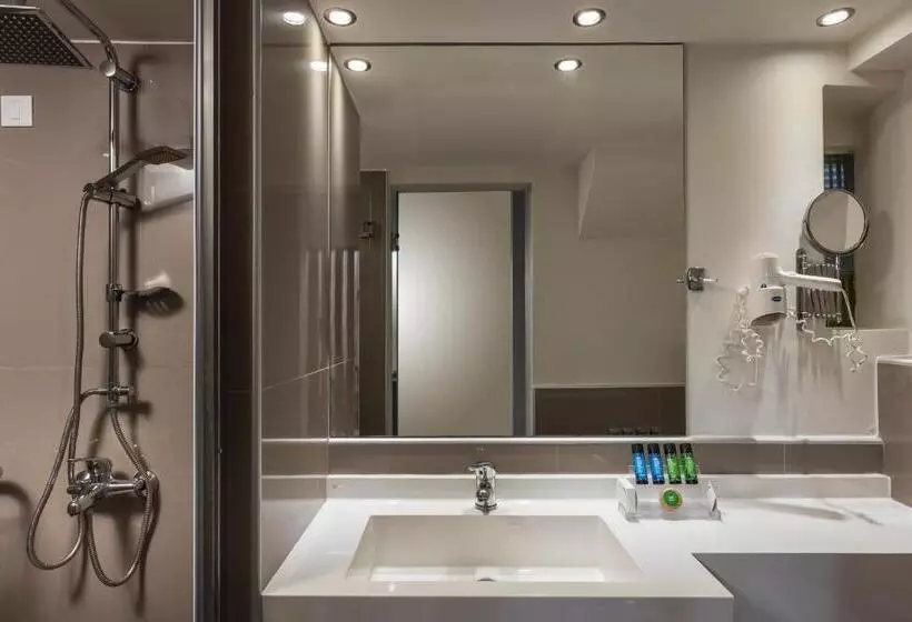سوییت, Elotis Suites