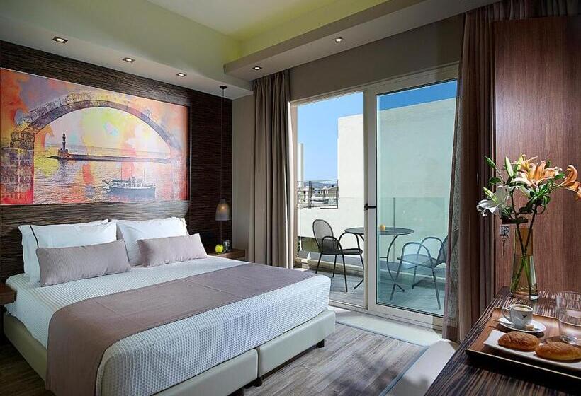 Номер Superior с Балконом, Elotis Suites