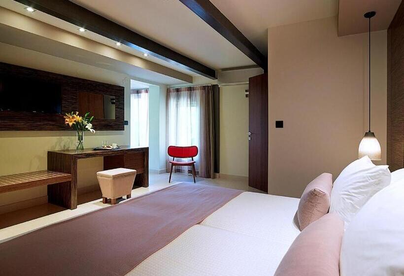 バルコニー付きジュニアスイート, Elotis Suites