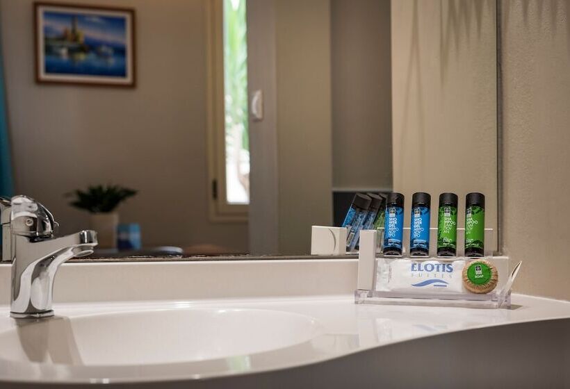 スタンダードスタジオ, Elotis Suites