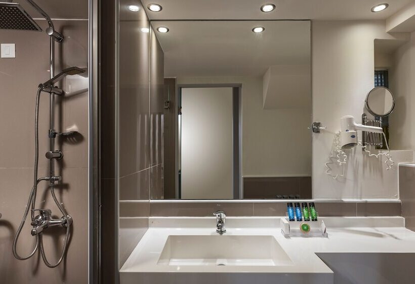 スイート, Elotis Suites