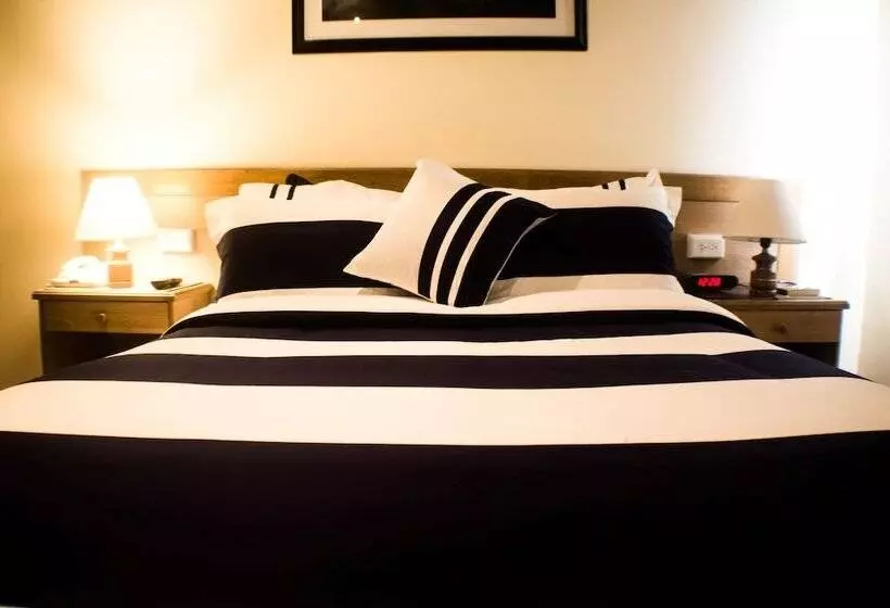 اتاق لوکس, Charlies Place Hotel & Spa