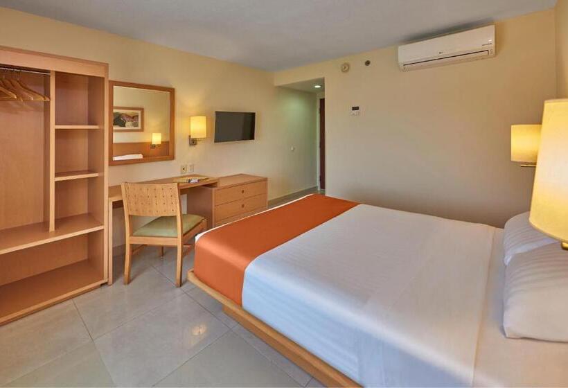 غرفة قياسية, City Express By Marriott Mazatlan