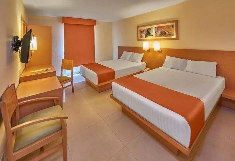 ２ダブルベッドのスタンダードルーム, City Express By Marriott Mazatlan