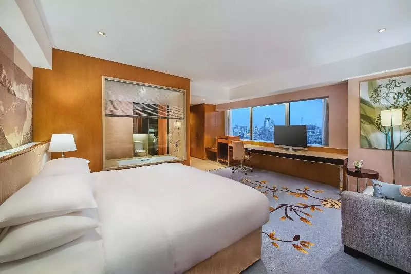 Premium Room City View, Crowne Plaza Beijing Sun Palace, An Ihg