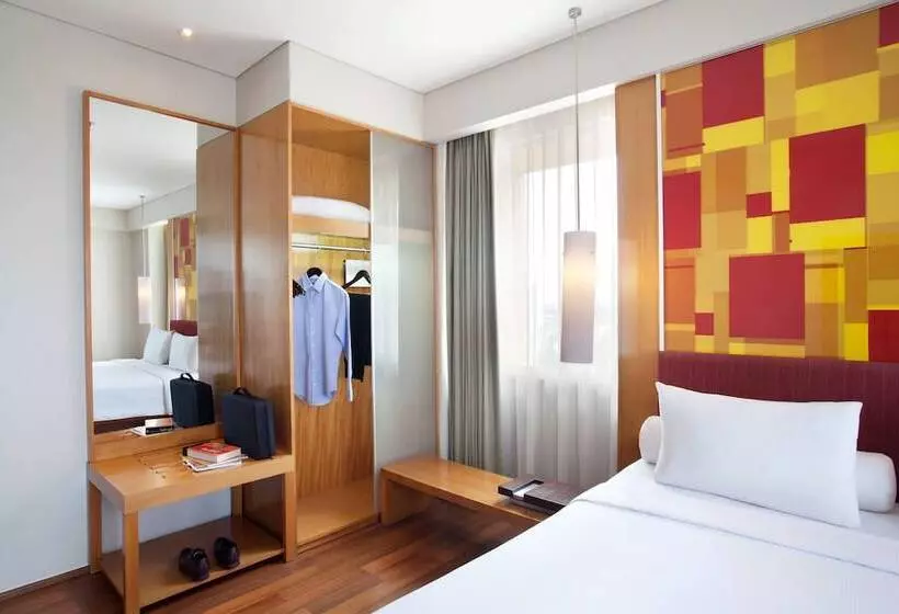 اتاق خانوادگی, Ibis Styles Solo
