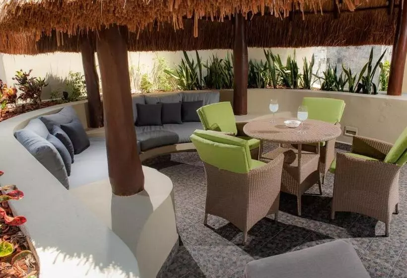 ペントハウス２ベッドルームアパート, Maya Villa Condo Hotel And Beachclub