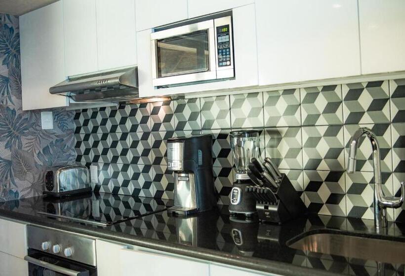 , Maya Villa Condo Hotel And Beachclub