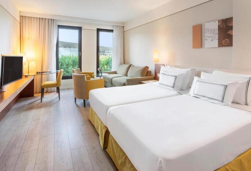 اتاق پرمیوم, Melia Luxembourg