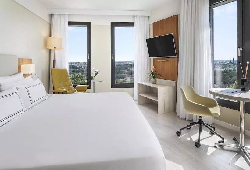سوییت, Melia Luxembourg