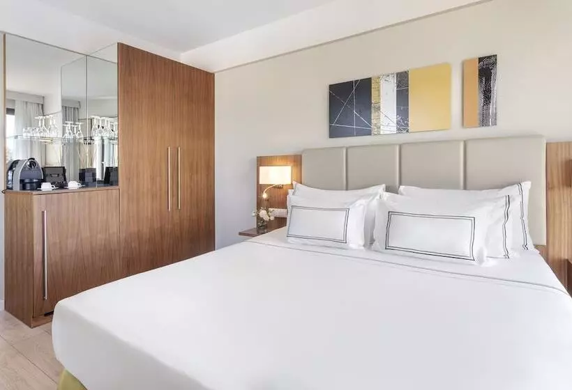 Premium Room City View, Melia Luxembourg