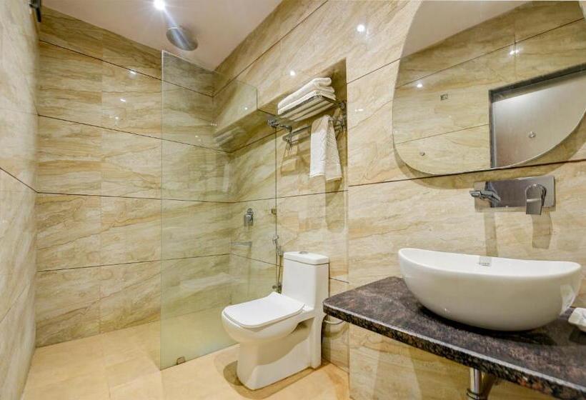 Trzyosobowy Executive, Pearl Plaza New Delhi Paharganj