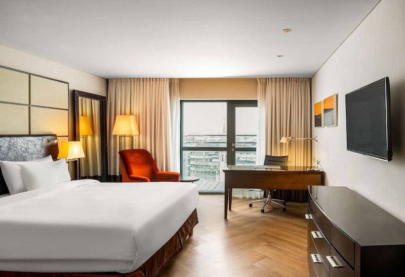 اتاق اجرایی, Radisson Blu Hotel Bucharest