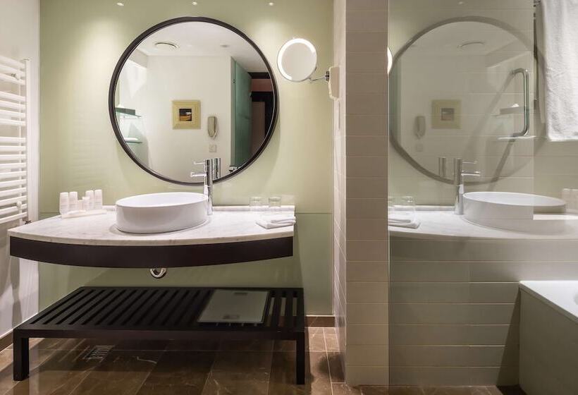 Люкс, Radisson Blu Hotel Bucharest