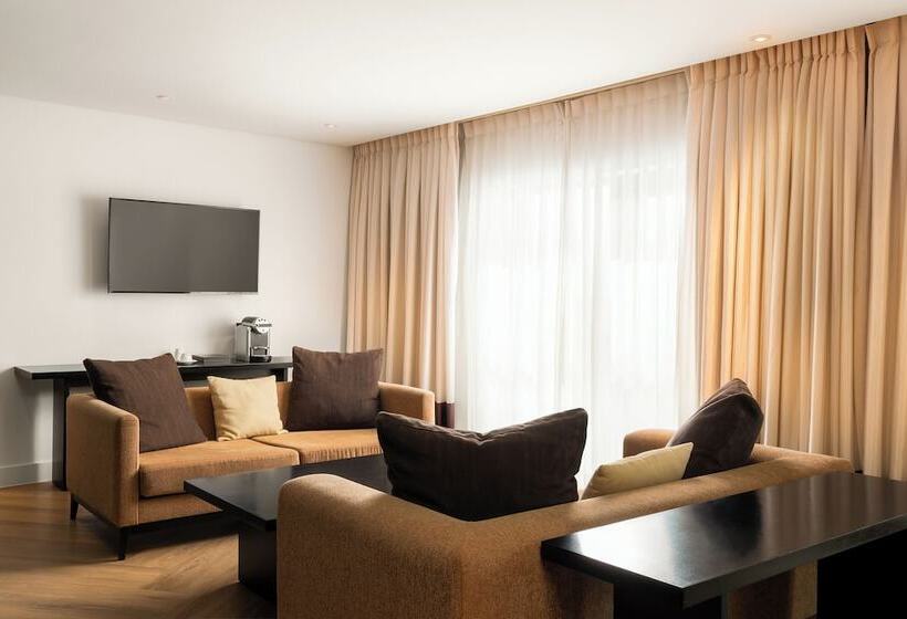 سوییت, Radisson Blu Hotel Bucharest