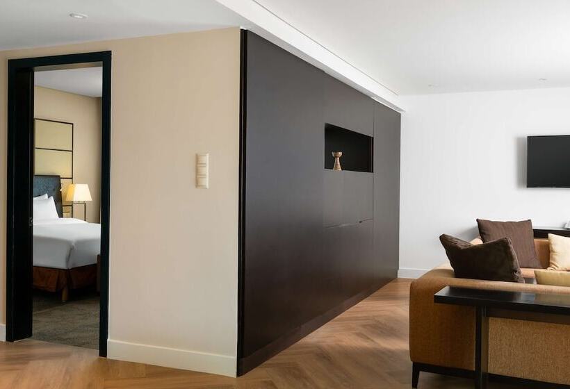 سوییت, Radisson Blu Hotel Bucharest