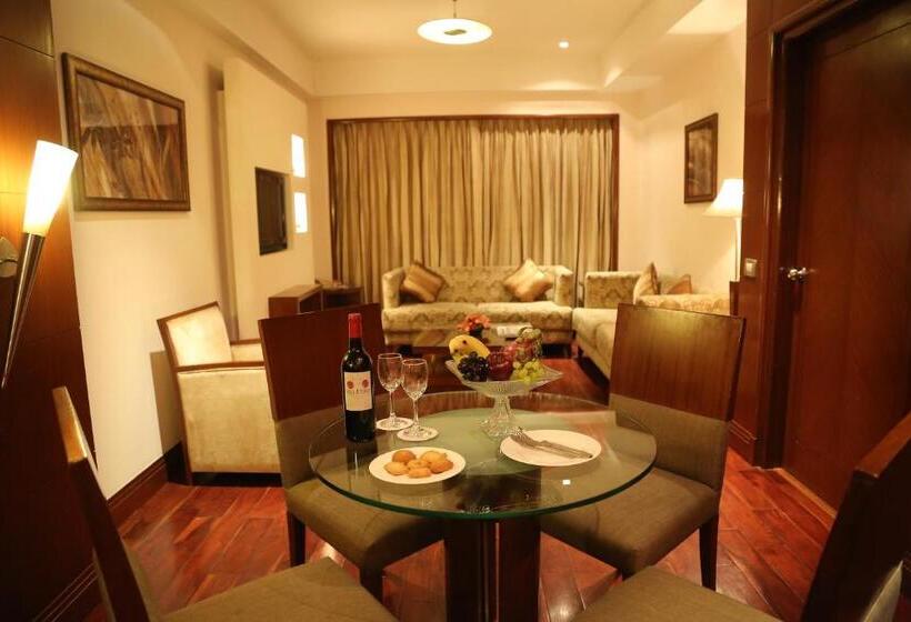 جناح, The Acura Bmk