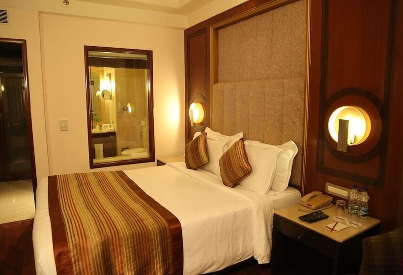 غرفة تنفيذية, The Acura Bmk