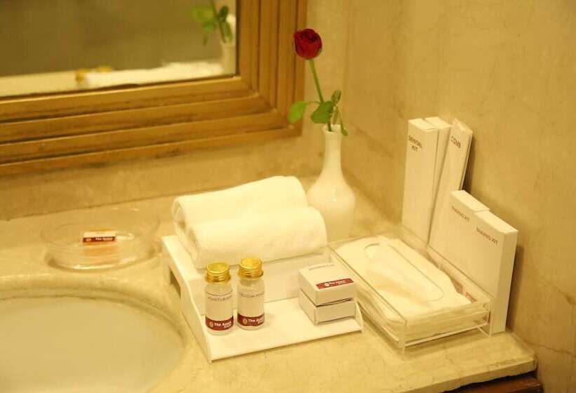 غرفة ديلوكس, The Acura Bmk