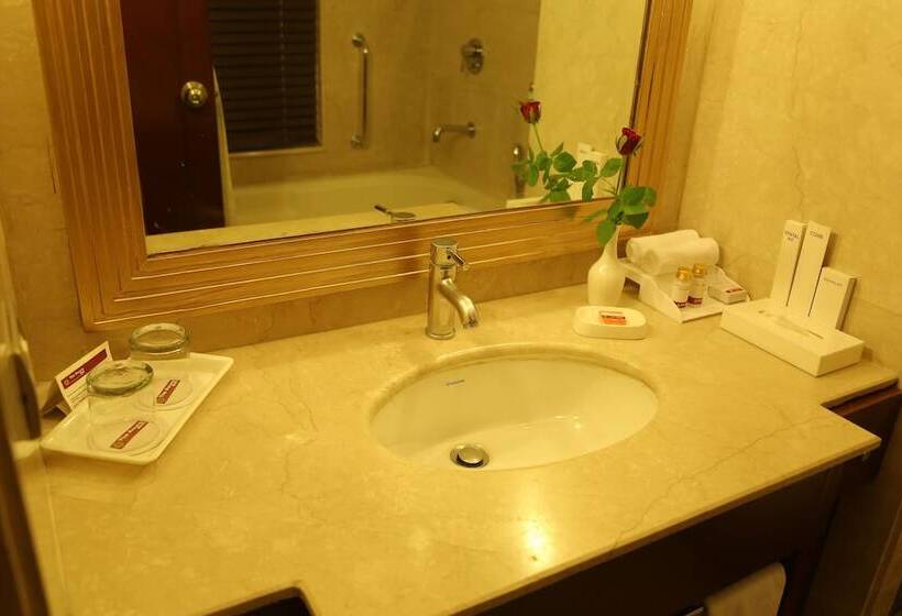 غرفة تنفيذية, The Acura Bmk