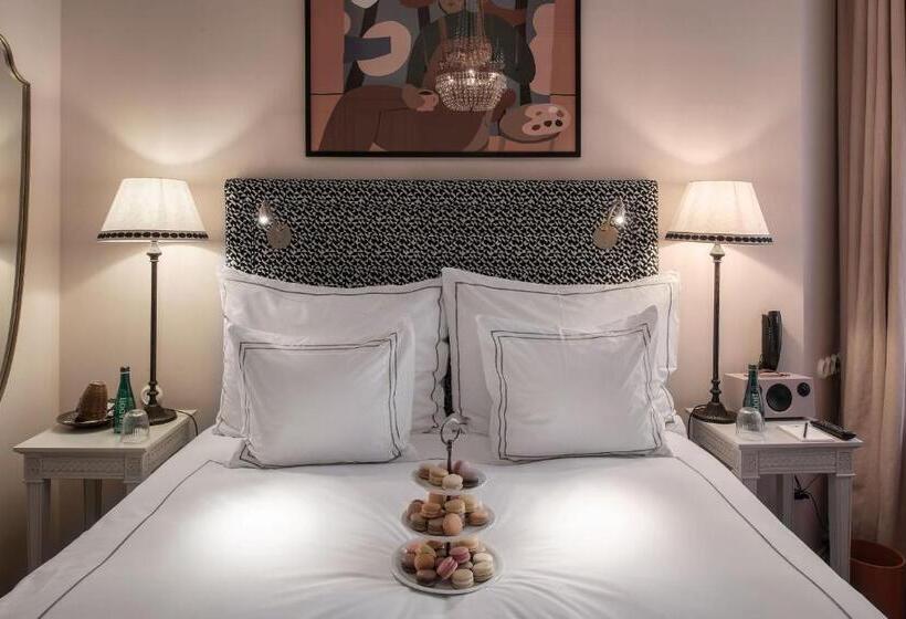 스탠다드 룸, The Sparrow