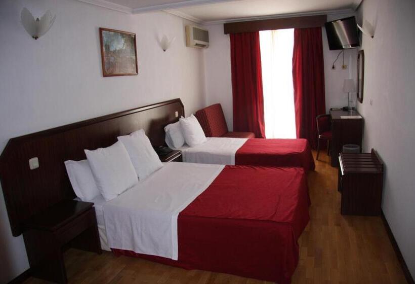 غرفة عائلية, Turismo Miranda