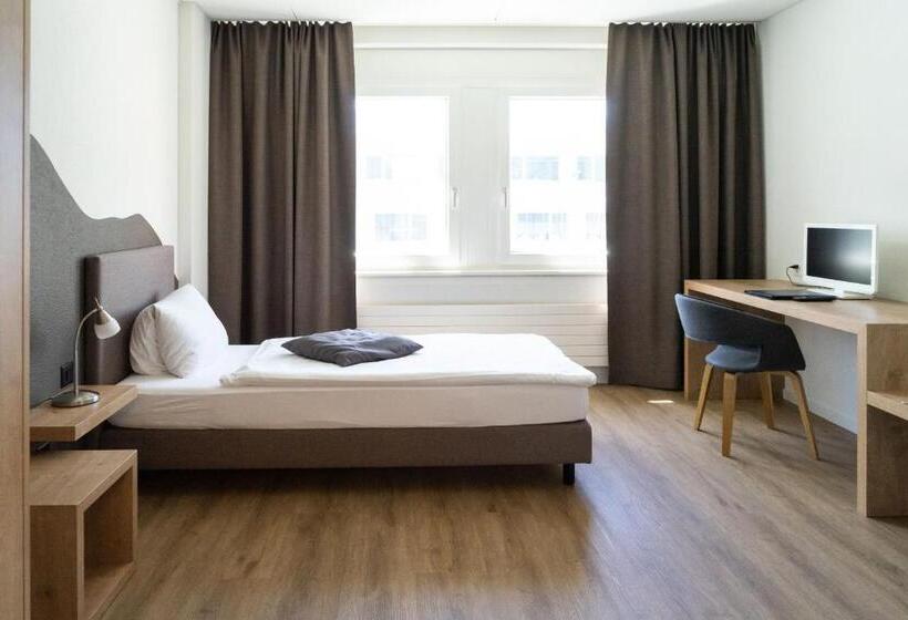 Номер Стандарт Индивидуальный, Tailormade Hotel Stans Süd