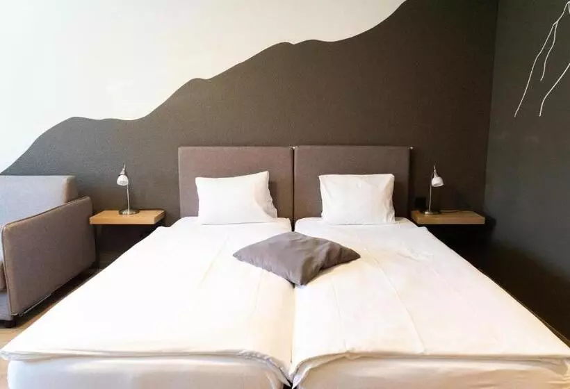 スーペリアールーム, Tailormade Hotel Stans Süd