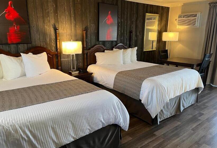 חדר סטנדרט לארבעה נוף לים, Motel Vue Belvédère