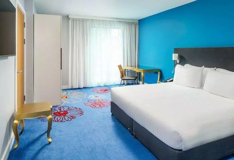 اتاق استاندارد, Radisson Blu Hotel, Cardiff