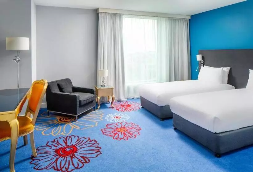 اتاق استاندارد, Radisson Blu Hotel, Cardiff