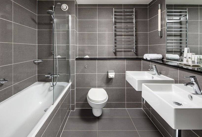 带城市景观的高级房间, Radisson Blu Hotel, Cardiff