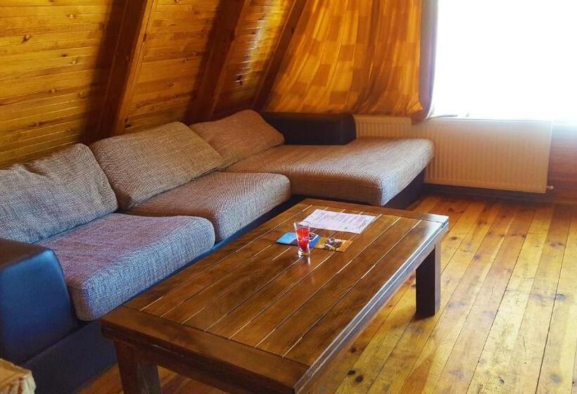 Вилла 3 Спальни, Romantica Forest Guest House