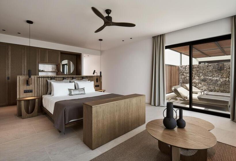 Люкс Вид на Море, The Olivar Suites